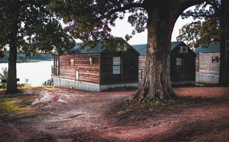 Property building, Garden view, Lake view