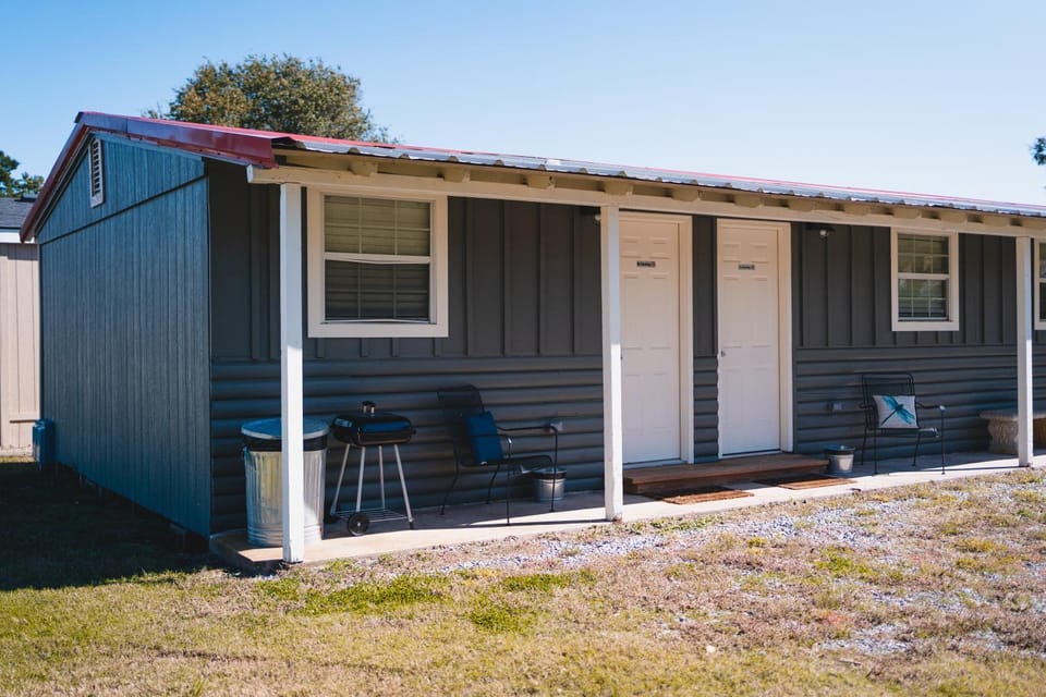 Property building, Day