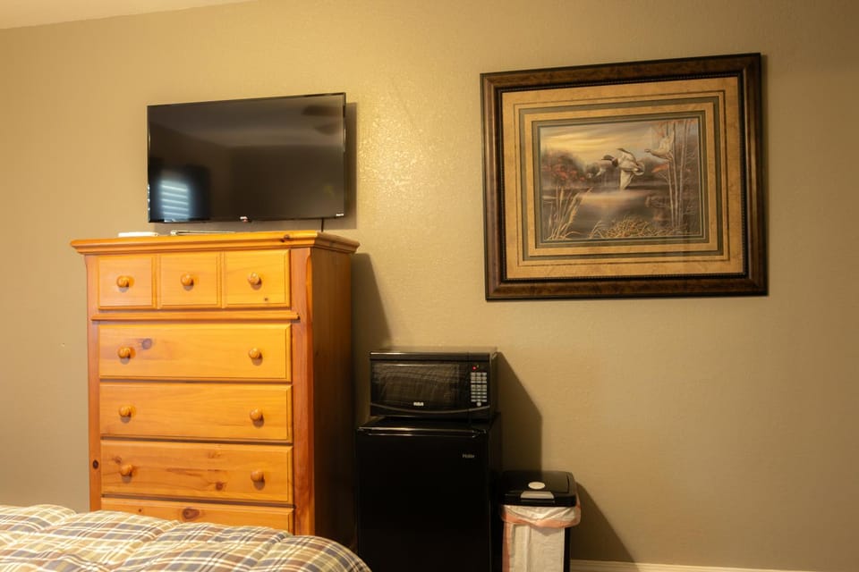 Lakeview Room 2 Queens - 20 House in Lake Texoma
