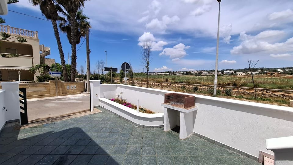 View (from property/room), Balcony/Terrace