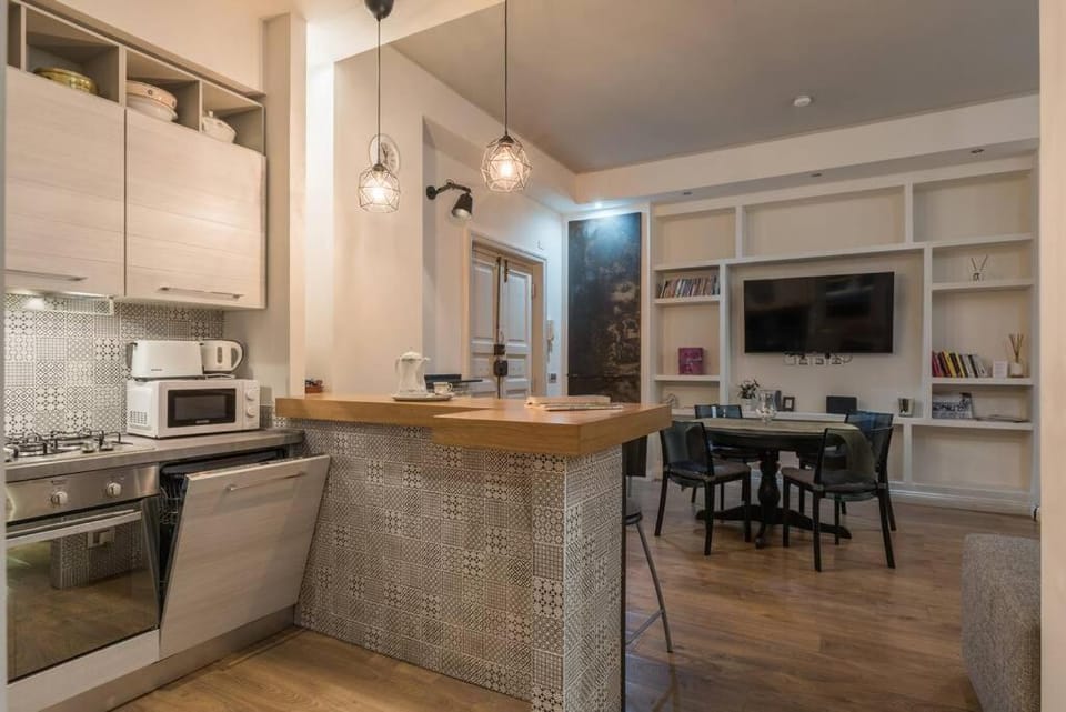 Kitchen or kitchenette, dishwasher, minibar, pet friendly, stove, toaster