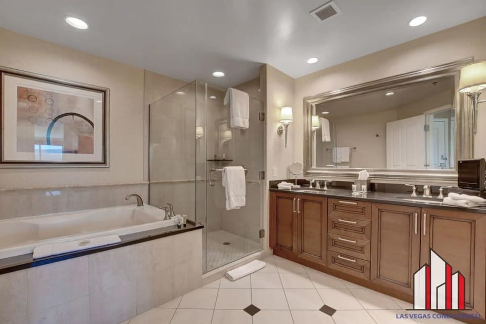 MGM Signature-02-604 Jacuzzi Studio House in Las Vegas Strip
