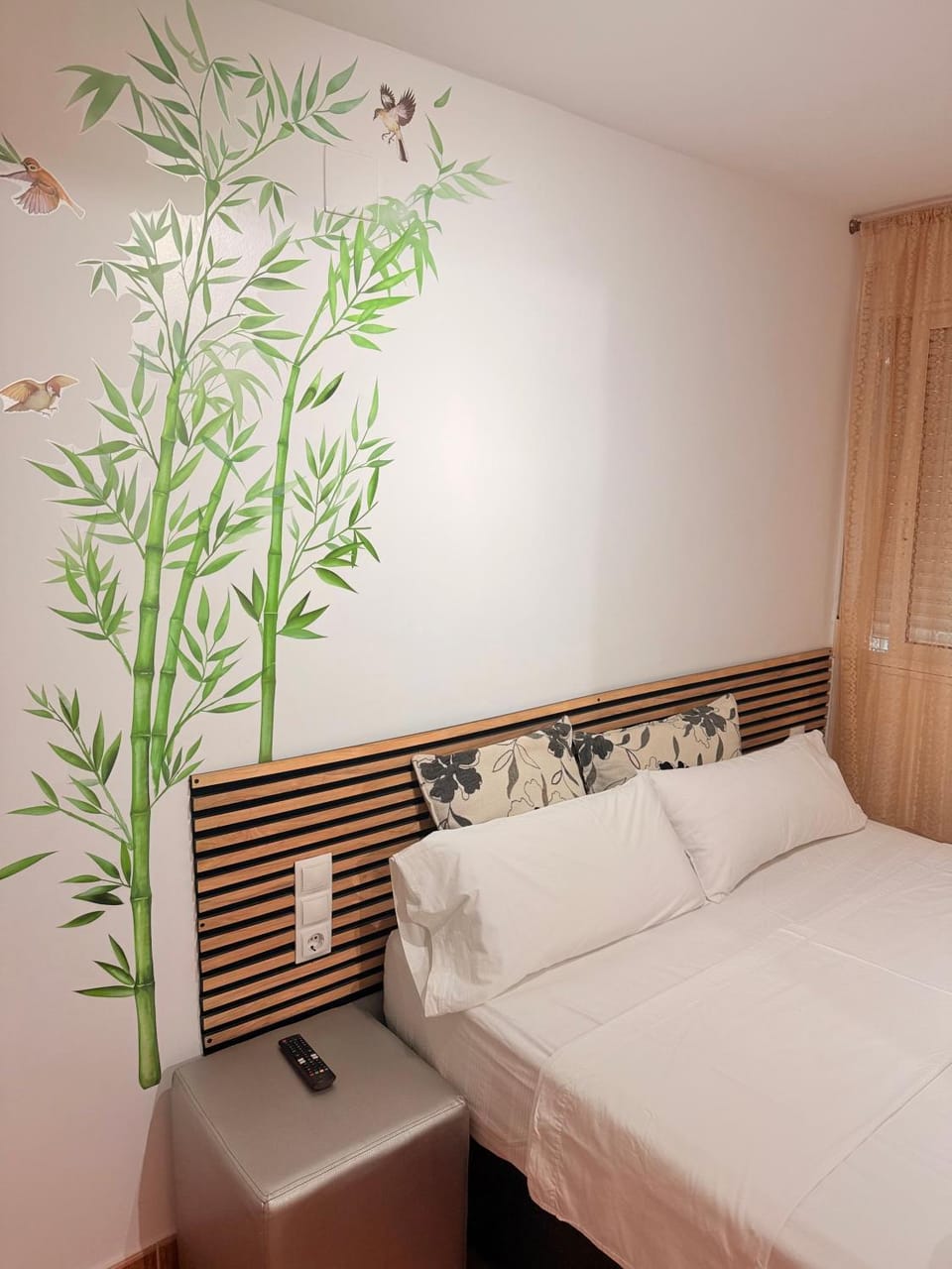 Habitaciones con cocina y baño privado de temporada Vacaciones largas Long Stay desde 11 noches Apartment in Valencia