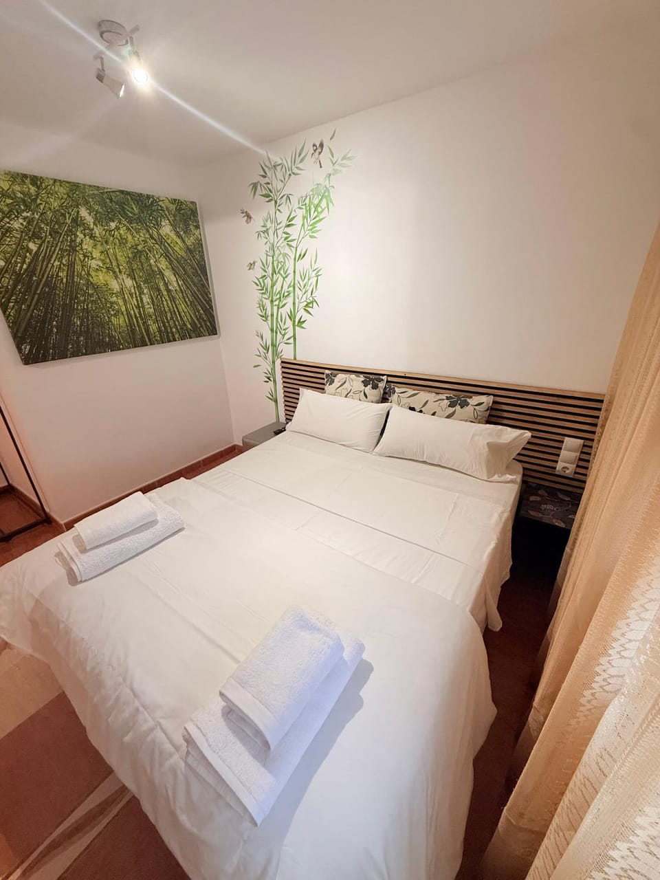 Habitaciones con cocina y baño privado de temporada Vacaciones largas Long Stay desde 11 noches Apartment in Valencia