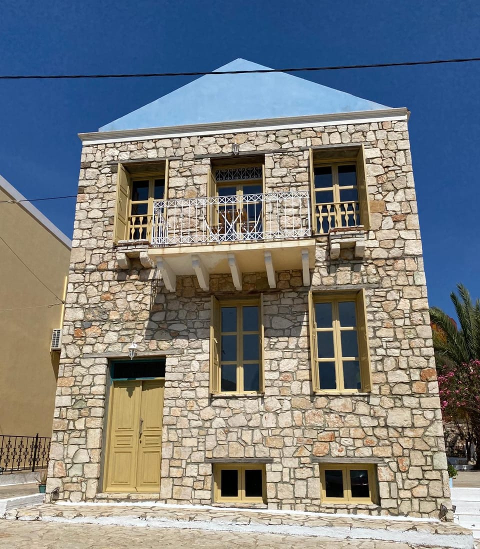 To Petrino Apartment in Antalya Province