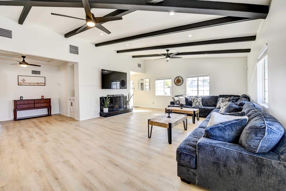 Private Pool & Spa: Stylish Palm Springs Home! House in Palm Springs
