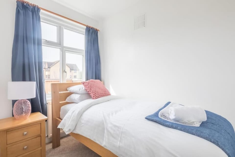 Charming Central Family Home House in Cambridge