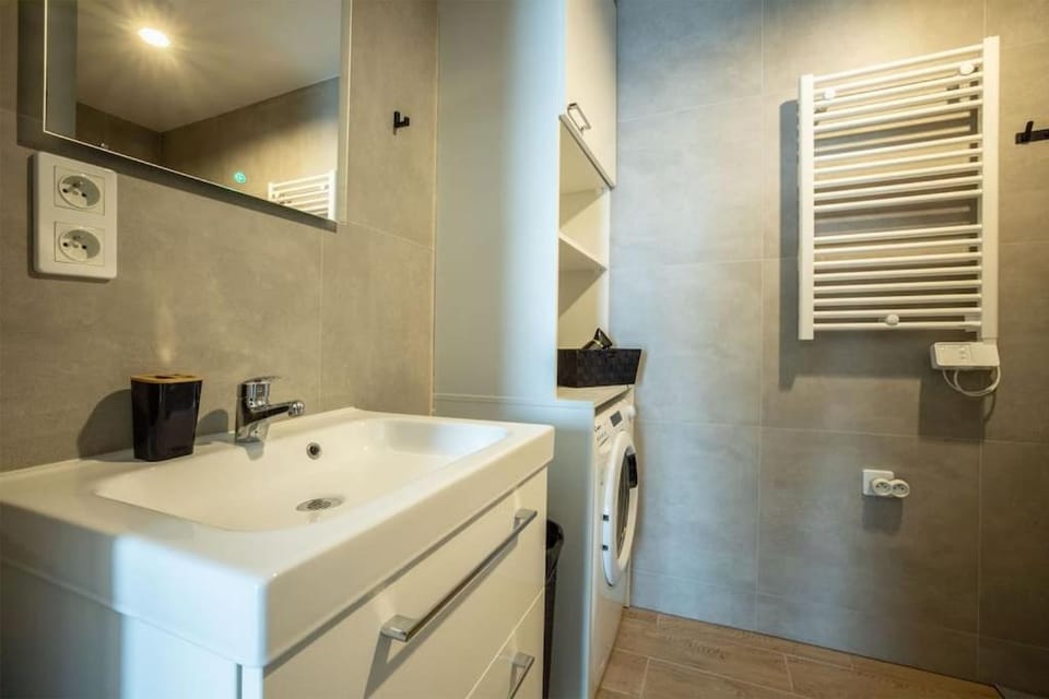 WiguryTower Apartaments 65 Apartment in Masovian Voivodeship