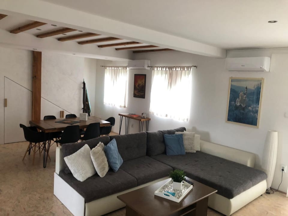 Living room, Seating area, Dining area