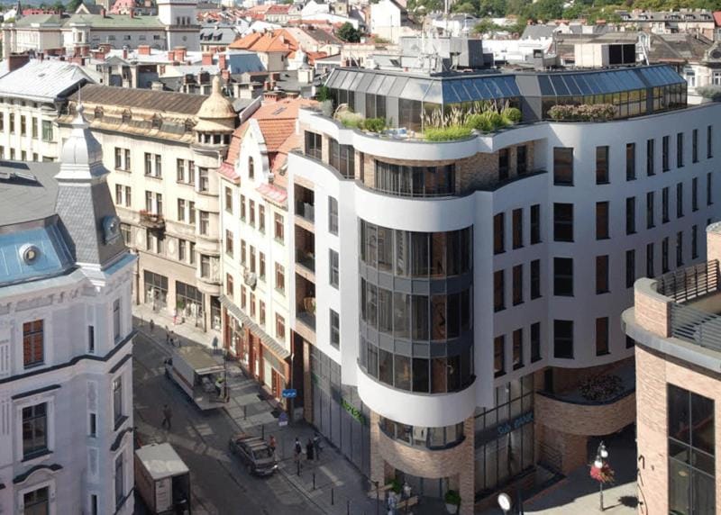 Property building, Day, Neighbourhood, City view, Street view, Parking