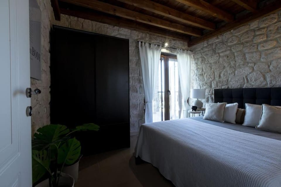 Under The Stars House in Halkidiki