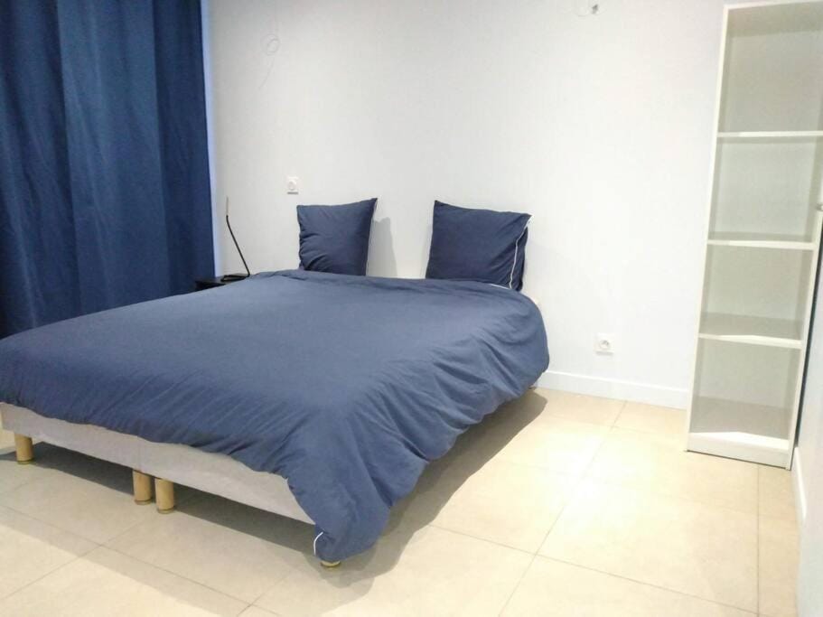 Studio sur jardin Apartment in Île-de-France