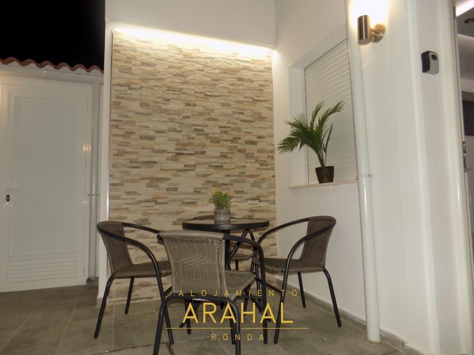 TV and multimedia, Dining area