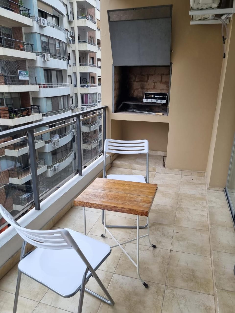 BELLISIMO, Amplio, a solo 100 metros del RIO, la zona VIP de Rosario!!! Apartment in Rosario
