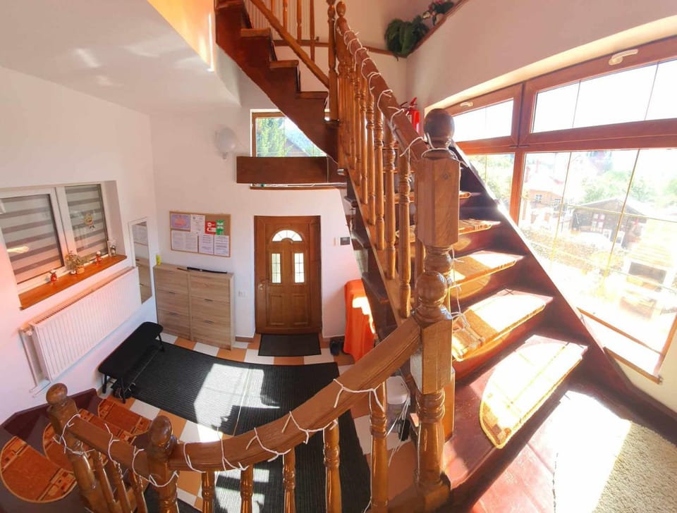 Casa Marian Bed and Breakfast in Prahova, Romania