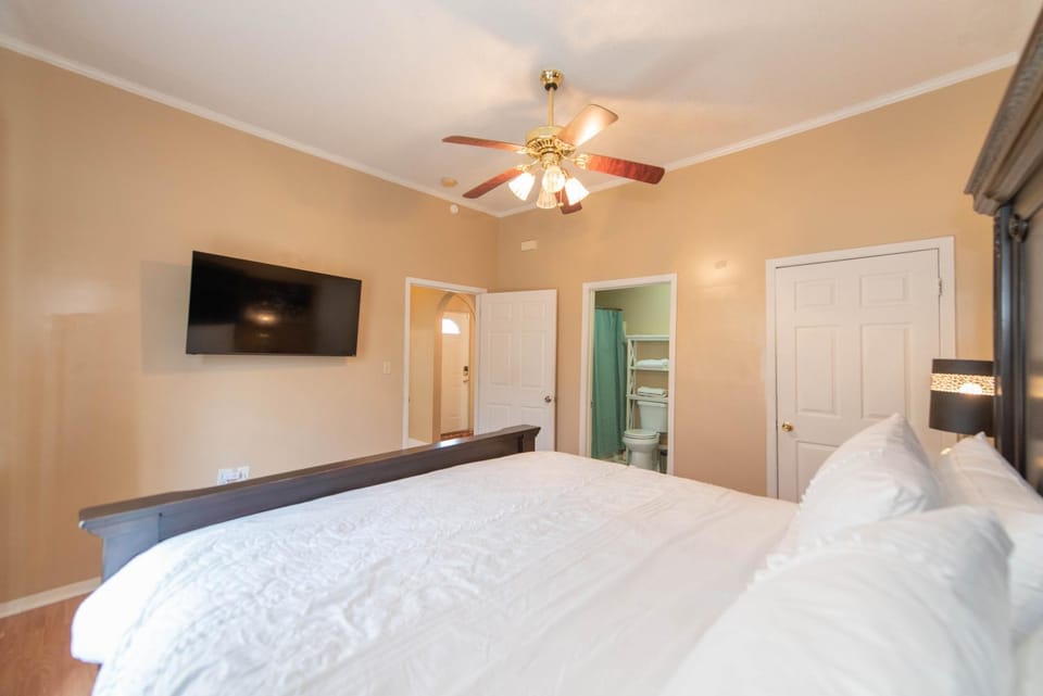 A Spanish Castle For Your Living Pleasure House in Little Rock