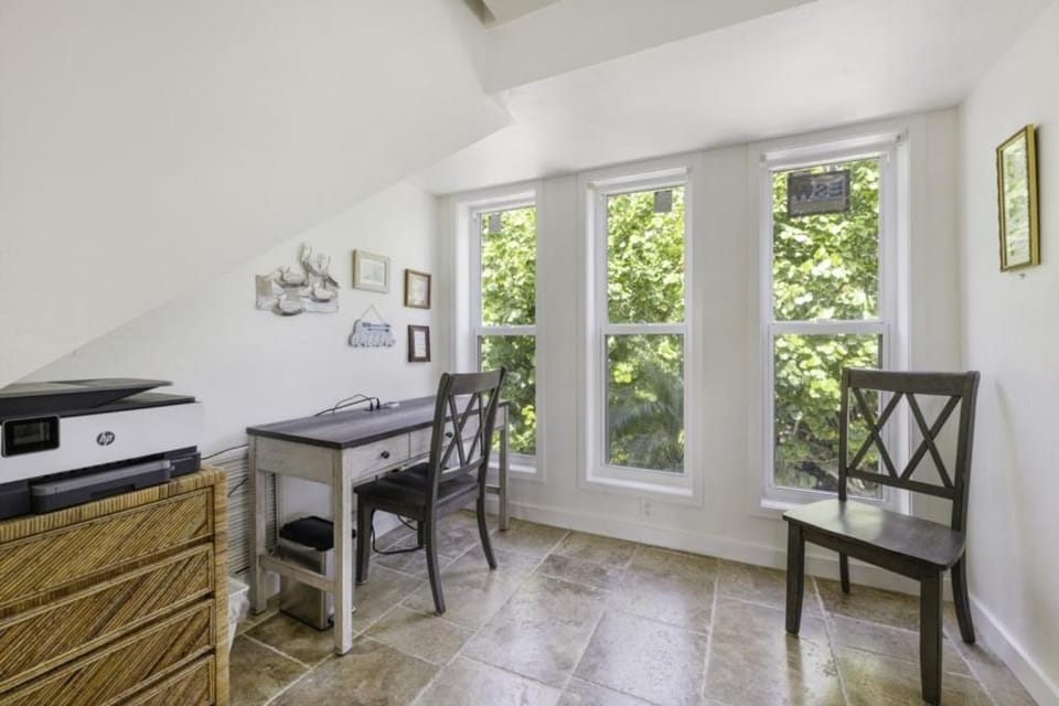 Holley House House in Sanibel Island