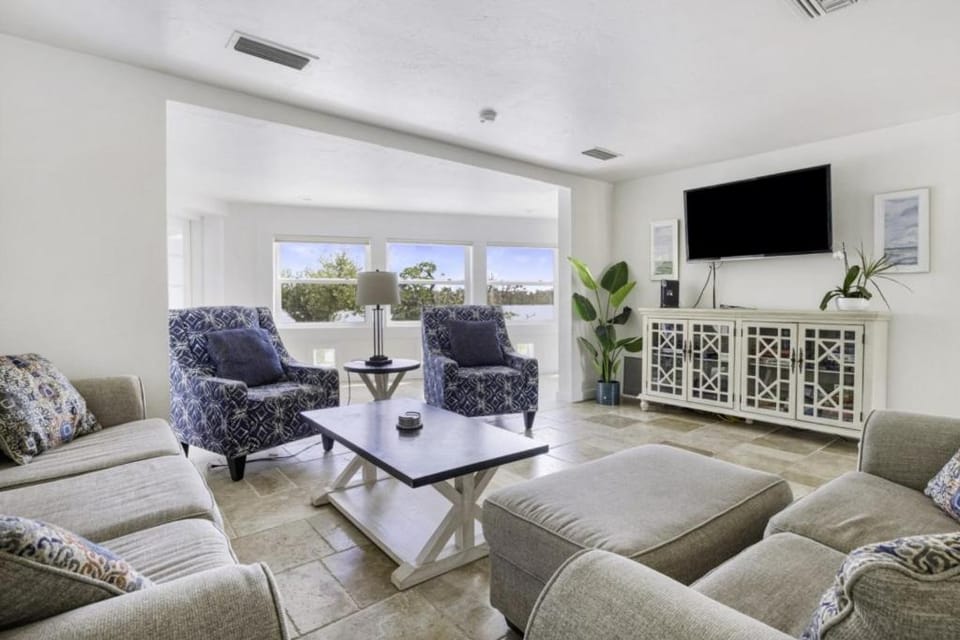 Holley House House in Sanibel Island