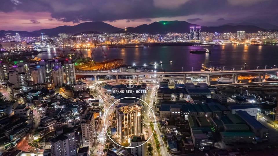 Yeongdo Grandbern Hotel Hotel in Busan
