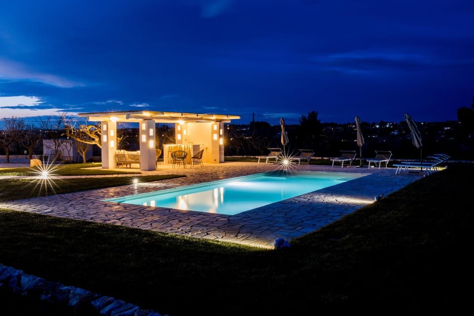 Property building, Pool view, Swimming pool