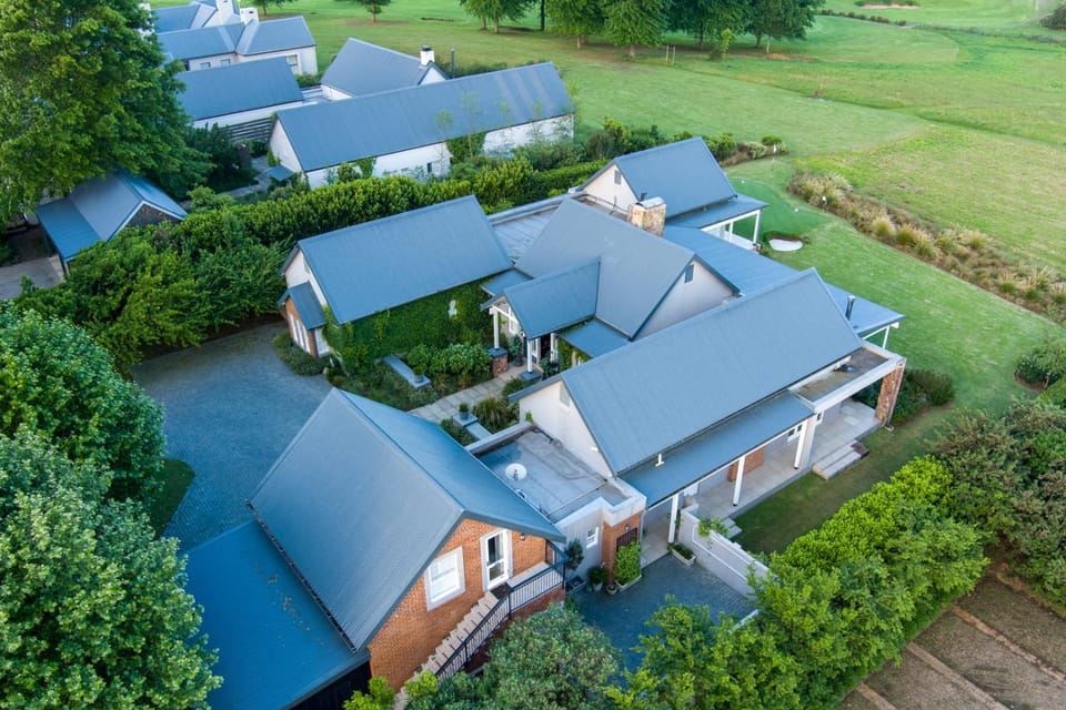 Property building, Day, Natural landscape, Bird's eye view, Garden view