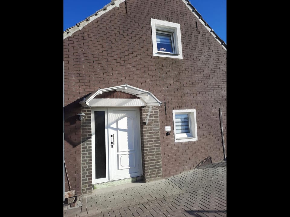 NEU! Ferienwohnung Lucie Apartment in North Rhine-Westphalia