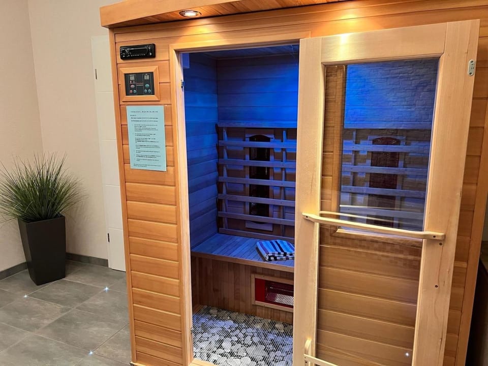 Sauna, Spa and wellness centre/facilities