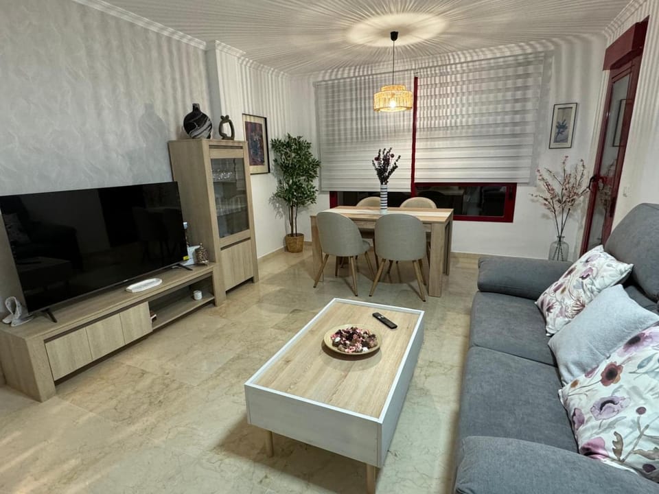 Malaga estación ave playa Apartment in Malaga