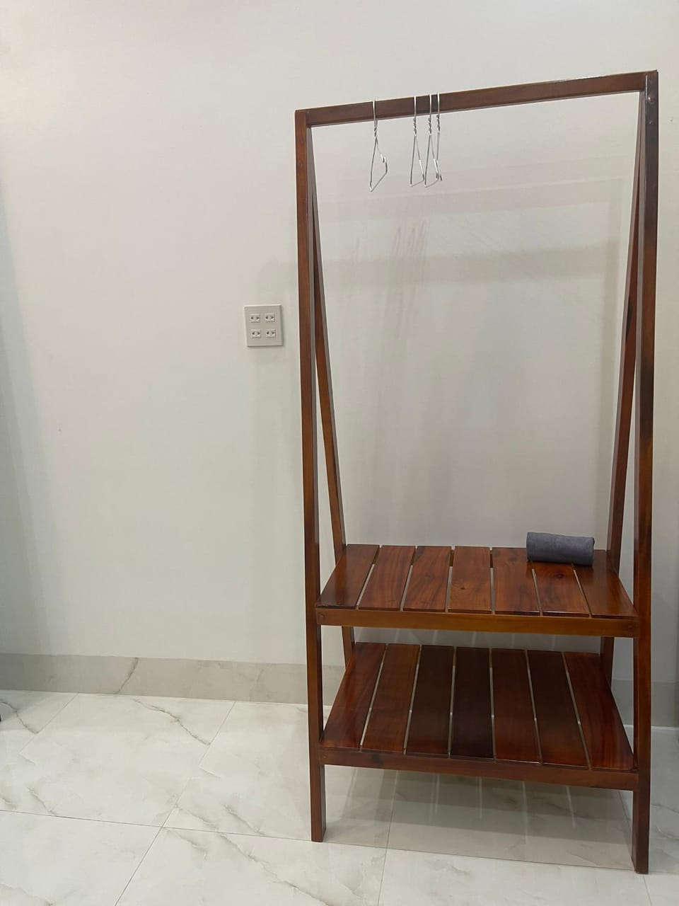 HO GIA AN Home - Queen Room Apartment in Cambodia