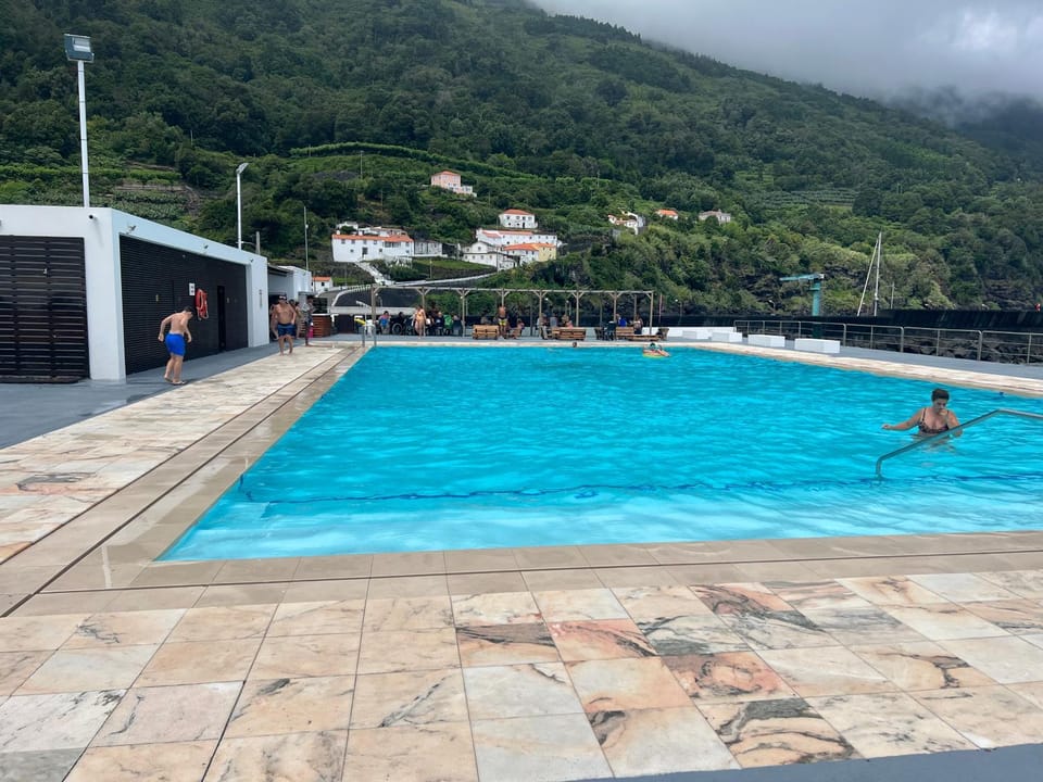 Pool view, Swimming pool