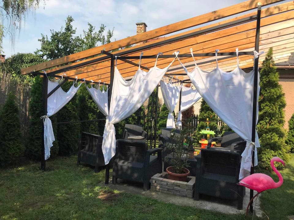 Centrum Villa Szolgáltatóház Bed and Breakfast in Slovakia