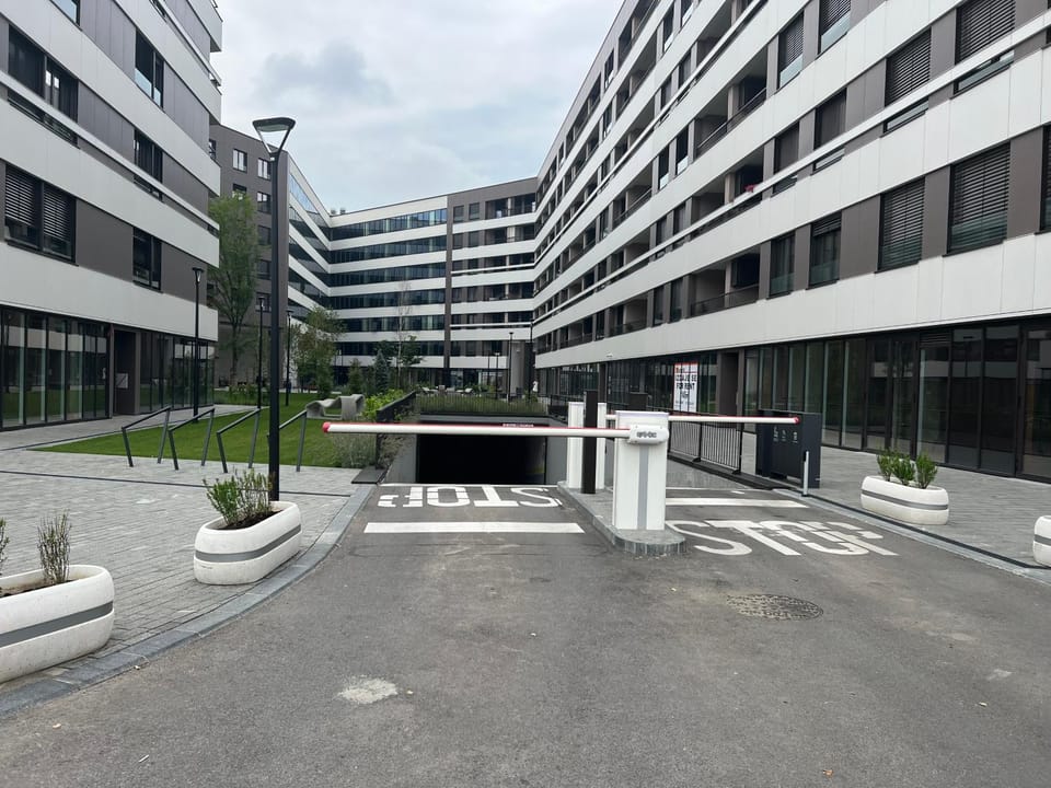 Property building, Day