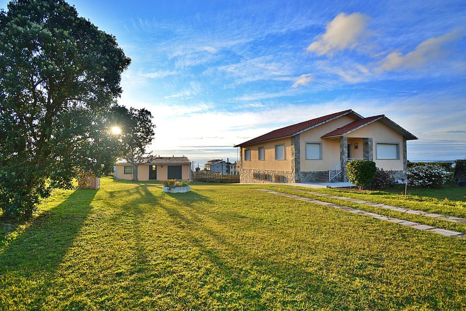 Property building, Garden, Garden, Garden view