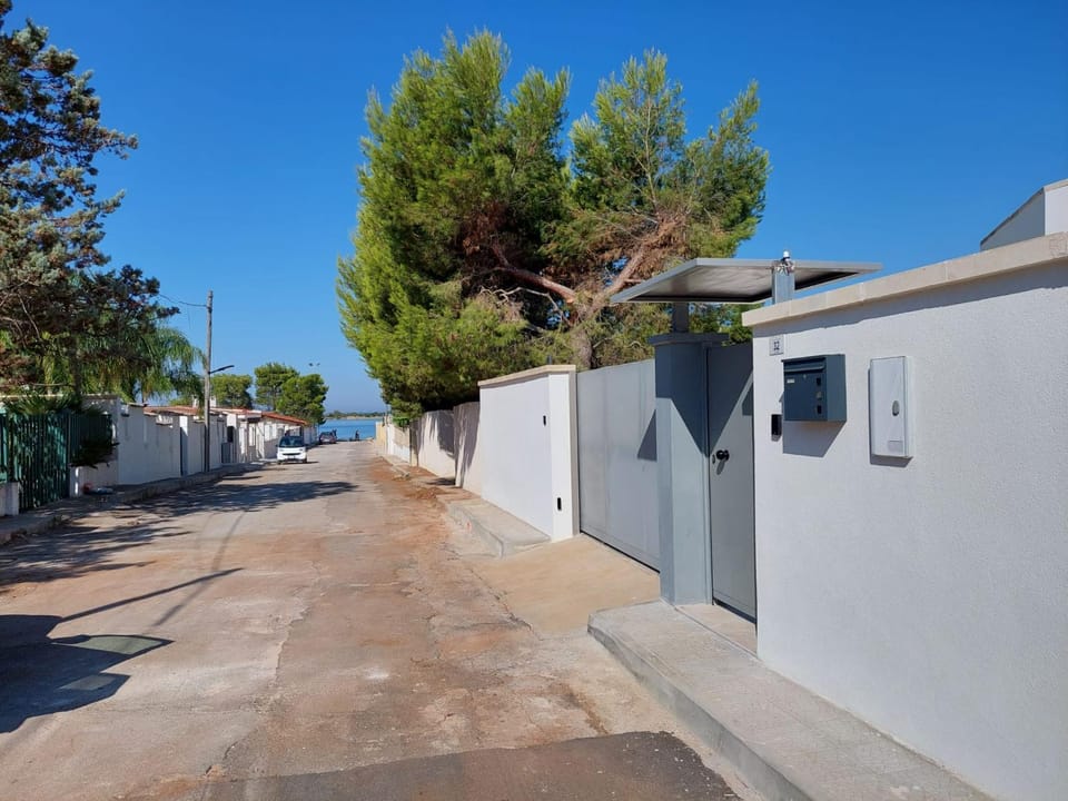 Property building, Street view