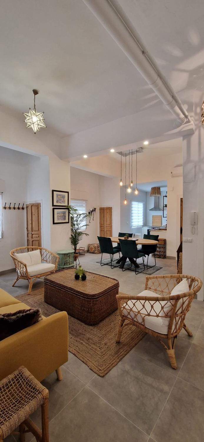 Kitchen or kitchenette, Living room, Dining area