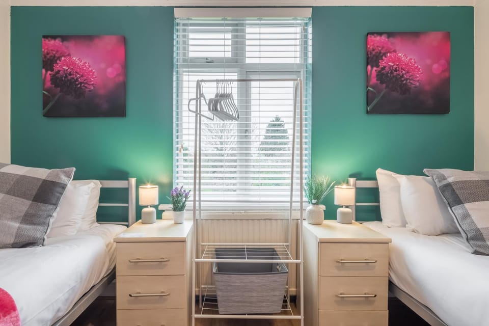 The Modern Cambridge Studio 6 Apartment in Cambridge