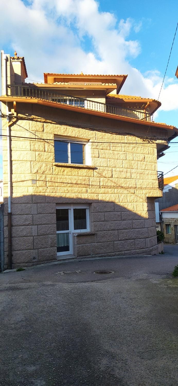 Property building, Off site