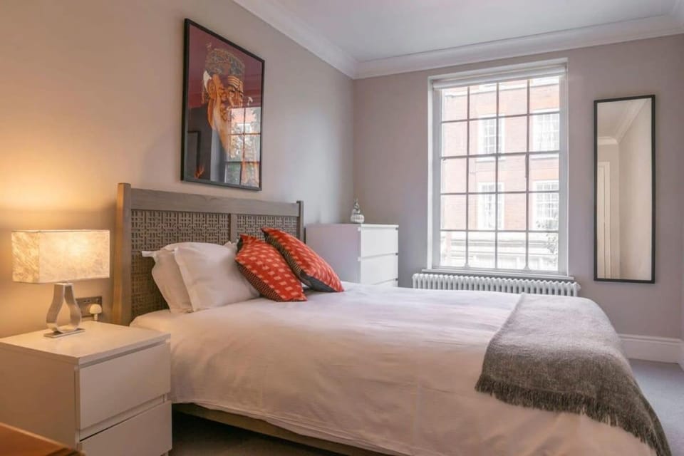 2-bed Flat Near Marylebone High Street - Sleeps 4 Apartment in City of Westminster