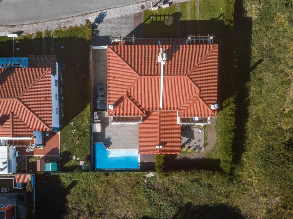 Bird's eye view, Swimming pool