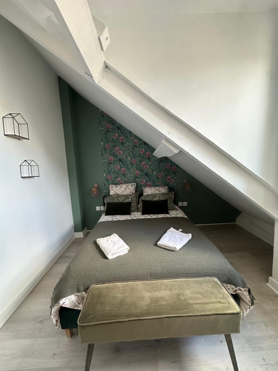 Séjournez face au Château Royal de Blois Apartment in Blois