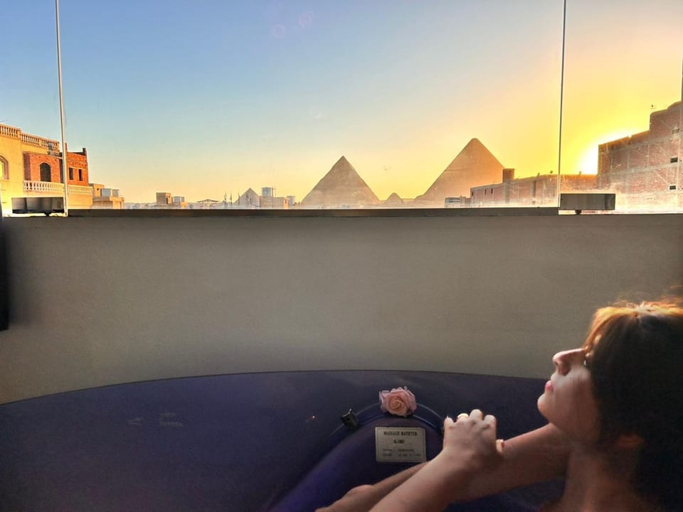 samer stays jacuzzi pyramids view Apartment in Egypt