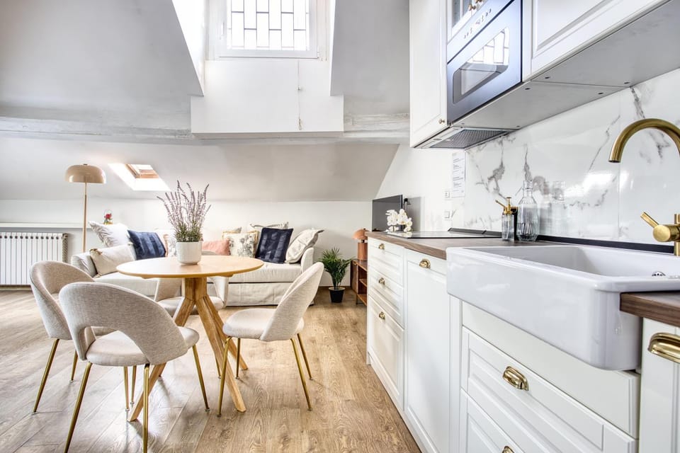 Living room, kitchen