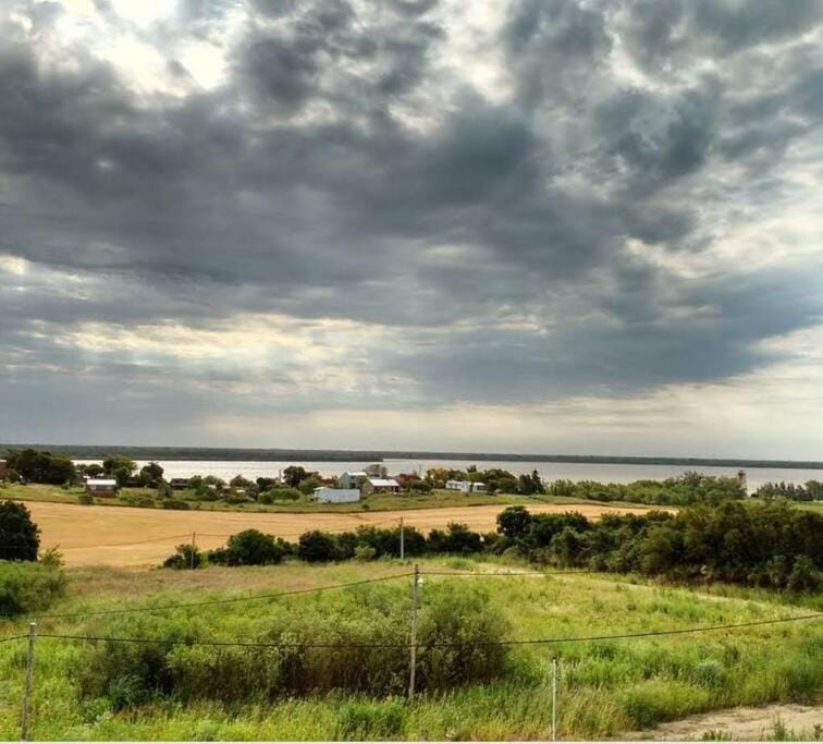 CASA QUINTA CON ESPECTACULAR VISTA Al RÍO House in Entre Ríos Province, Argentina