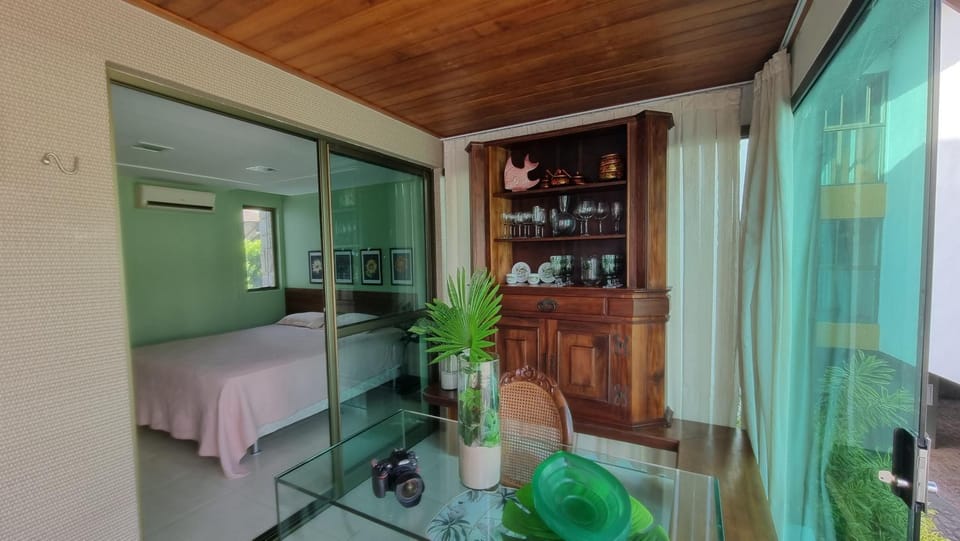 Bed, Bedroom, Area and facilities