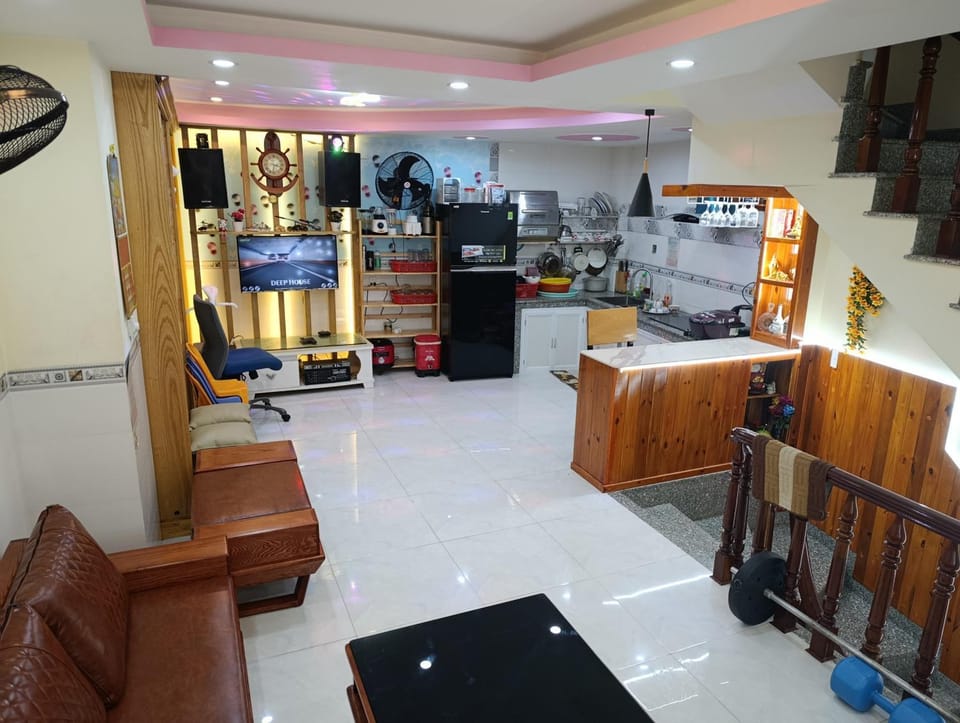 NHÀ NGUYÊN CĂN VŨNG TÀU DUNGVINH'S HOME House in Vung Tau