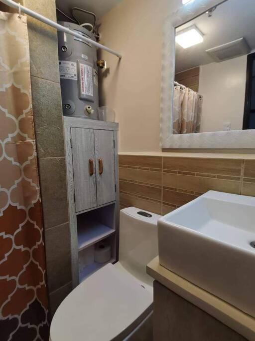 RW 5F 5 Cozy 2BR Goshen Land Towers, Apartment in Baguio