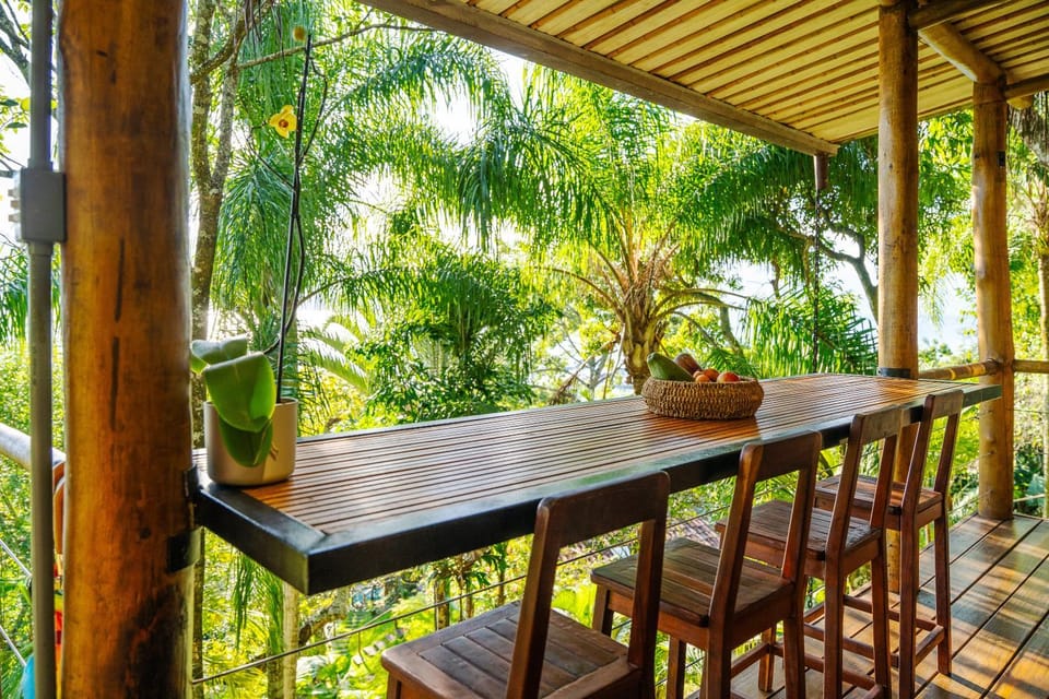 View (from property/room), Balcony/Terrace, Dining area, Garden view