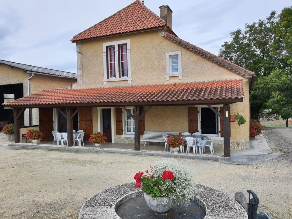 Property building, Patio