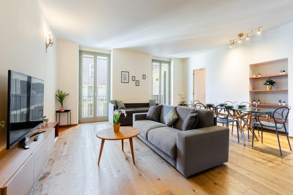 Hostdomus - Lagrange Luxury Apartment Apartment in Turin