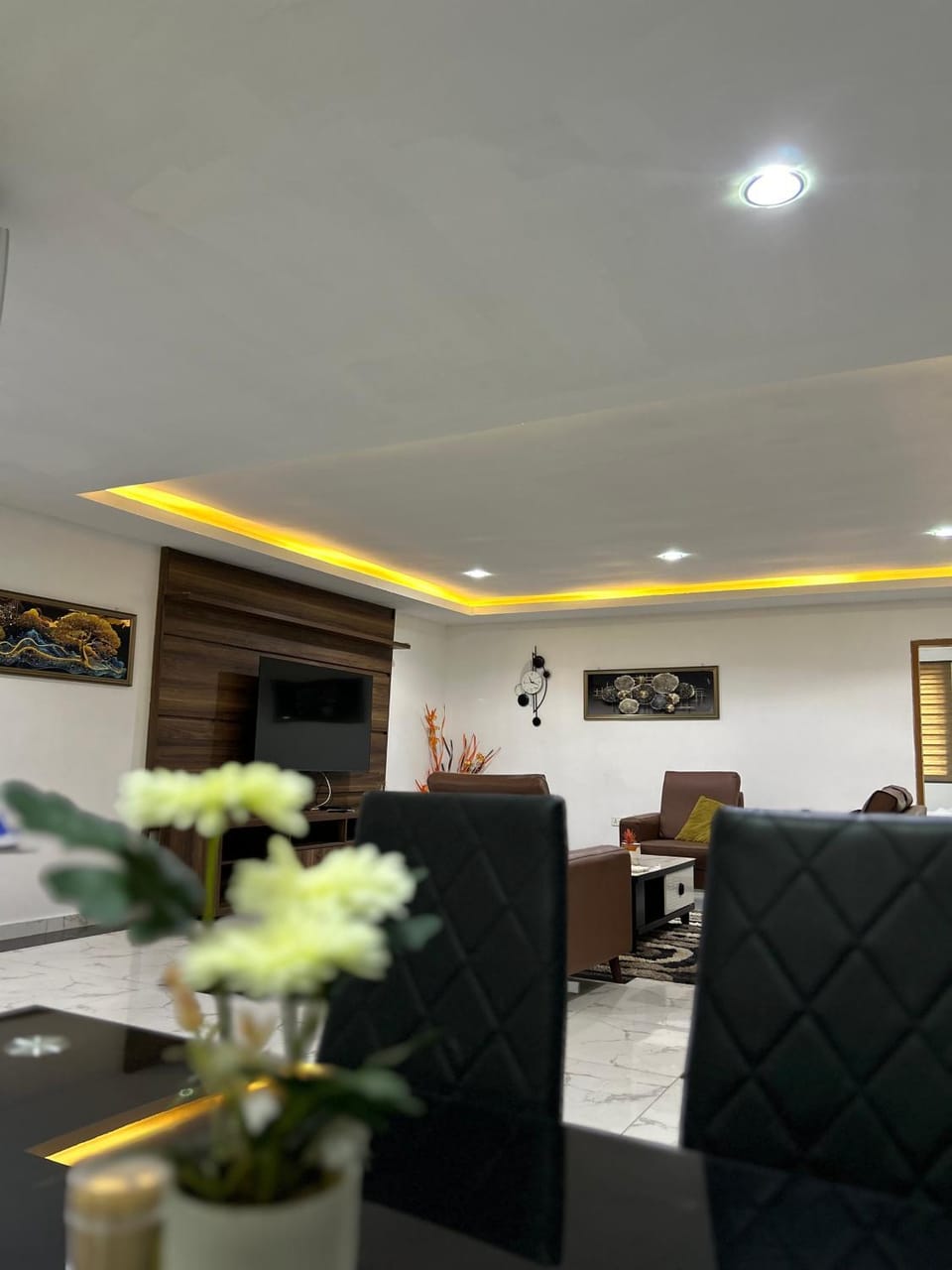 The Apex Suites Apartment in Accra